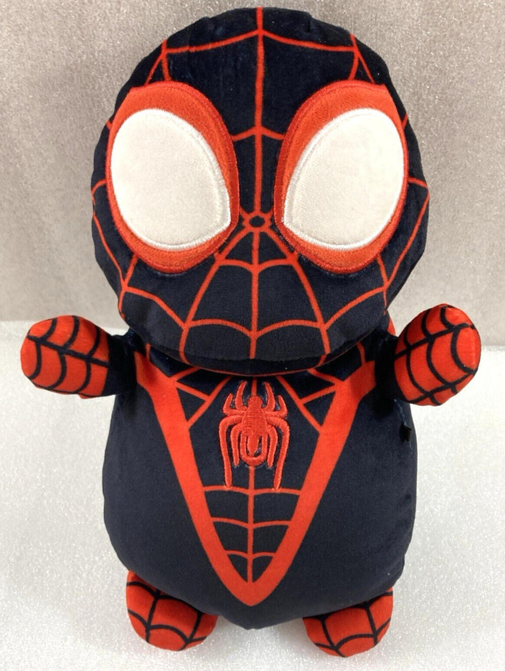 Marvel Black Spiderman Miles Morales 11" plush Squishmallows Hug Mees Jazwares